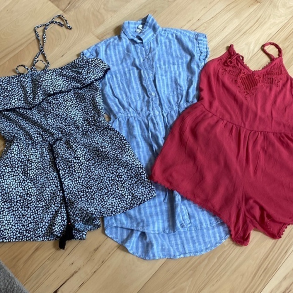 Dress / romper bundle.  All 3 XS